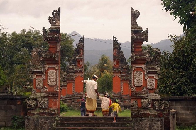 Visiting Benang Kelambu & Benang Stokel Waterfalls - Price and logistics: what $50 really buys
