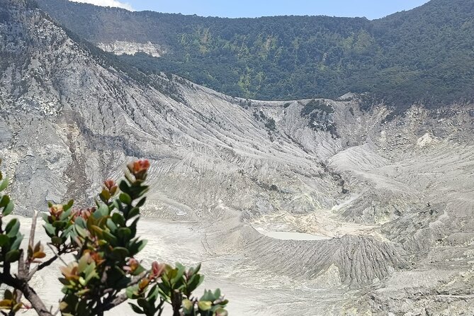 Volcano and Domas Crater of Hot Stony Bubble from Jakarta Lunch - Price and logistics: what $143 buys you (and what it doesn’t)