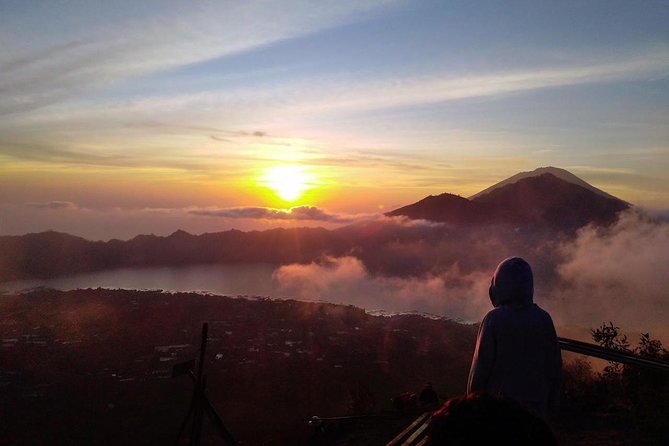 Watch the sunrise from the top of Mount Batur volcano - The summit sunrise: crowd reality and photo-ready advantages