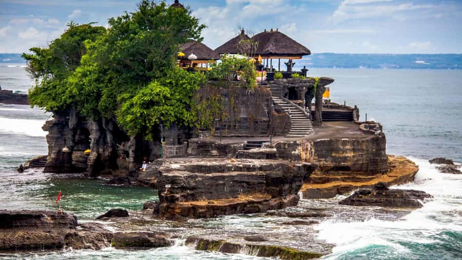 West Bali: Jatiluwih Rice Terrace and Tanah Lot Sunset Tour - Guide and driver quality: where this tour most often wins