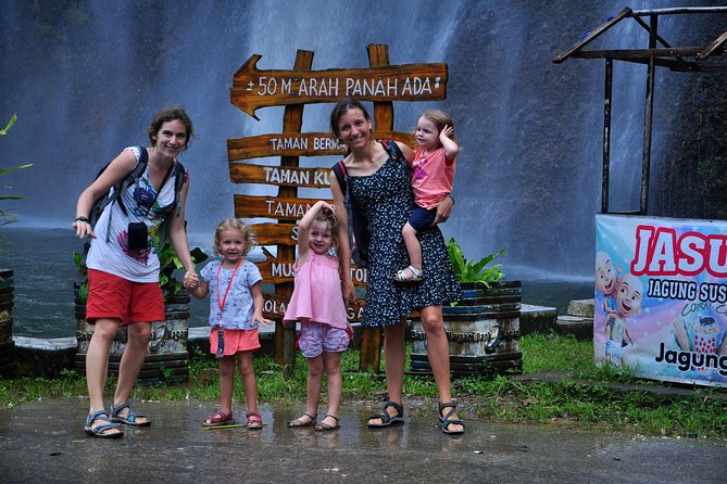 West Sumatra Cultural Tour With Accommodation 4 Days 3 Nights - Accommodation at the homestay level: cozy, but vary by where you end up