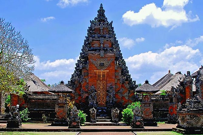 Wonderful Of Ubud Tours - Mas Carving Center: Wood Art Viewing Without the Hard Sell