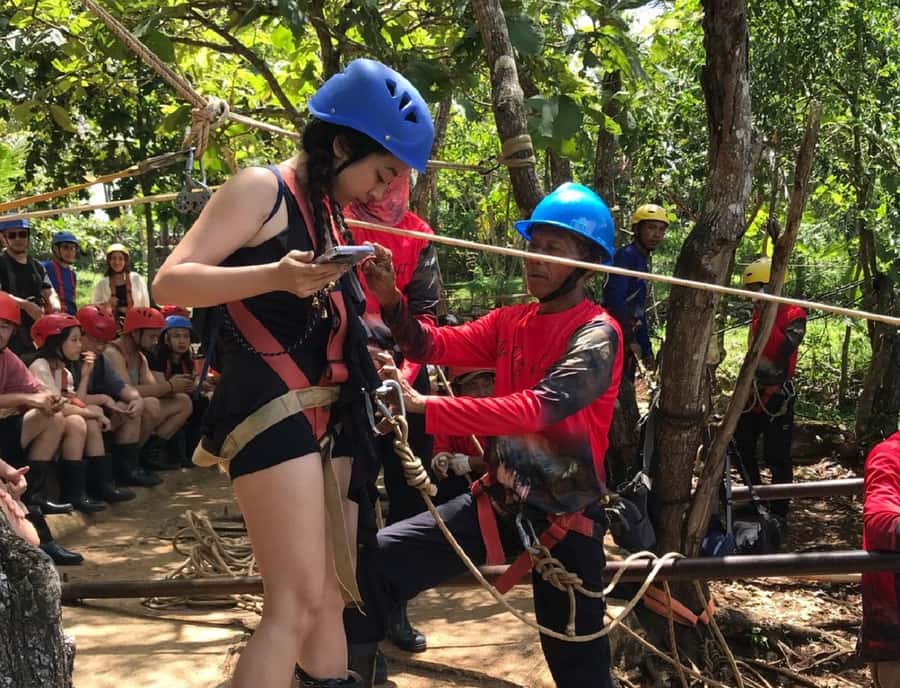 Yogayakarta : Jomblang Cave and Pindul Cave Tour - Stop 1: Jomblang Cave and the Light of Heaven (About 2 Hours Guided)