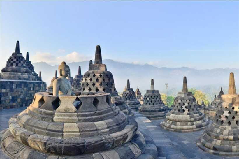 Yogyakarta: Borobudur 5-hour Tour with Climb-up & Transfers - What to pack and how to make the most of your 5 hours