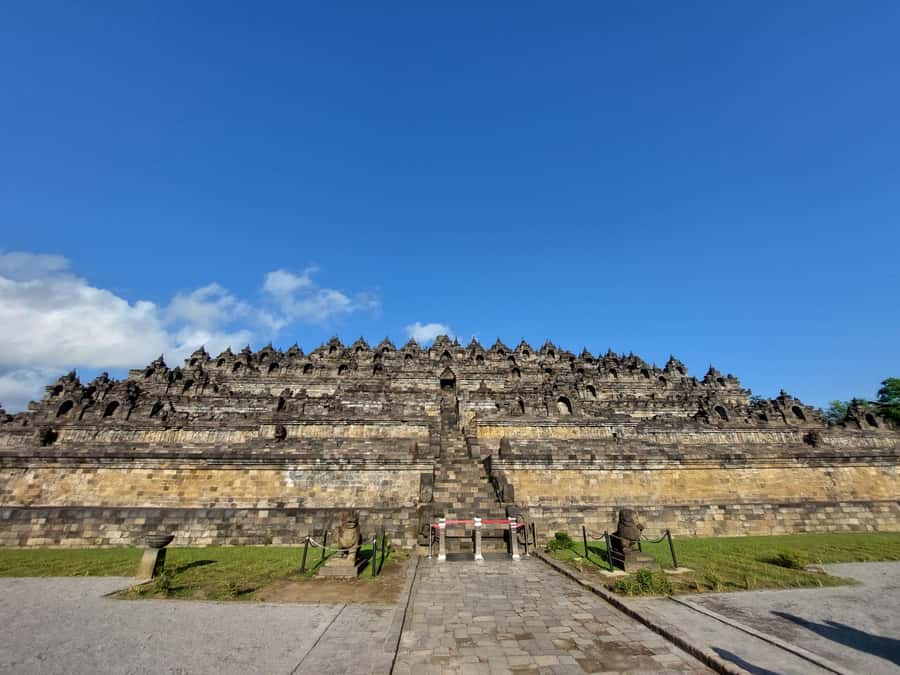 Yogyakarta: Borobudur and Prambanan Private Tour - Who should book this private Borobudur and Prambanan tour