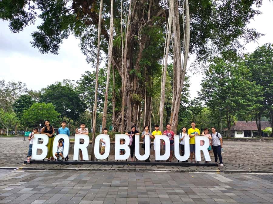 Yogyakarta: Borobudur Climb and Prambanan Shared Guided Tour - Getting real meaning from the stones: language and guide style