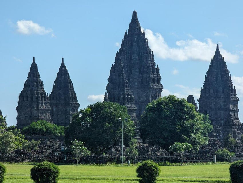 Yogyakarta: Borobudur Climb and Prambanan Shared Guided Tour - Should you book this Borobudur and Prambanan shared guided tour?