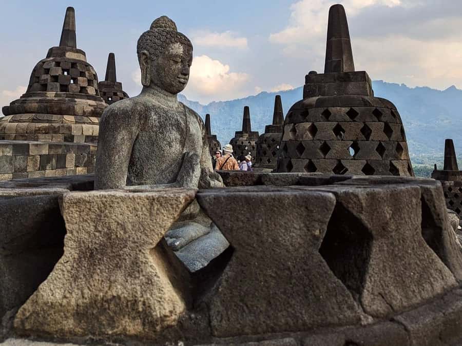 Yogyakarta: Borobudur Climb the Top & Mount Merapi Jeep Tour - Who should book this Yogyakarta combo day—and who should skip it