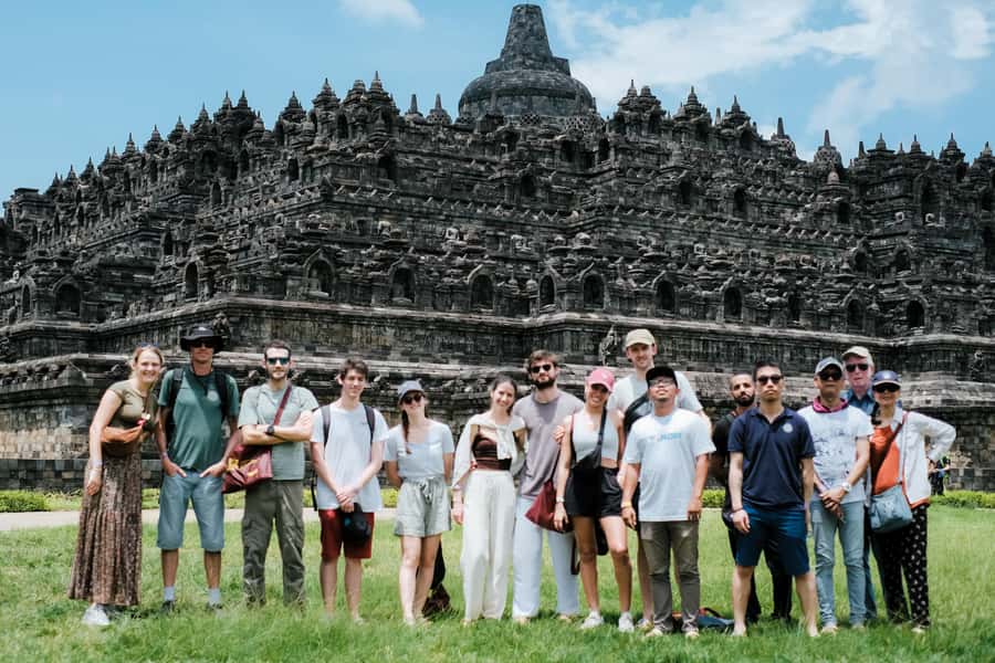Yogyakarta: Borobudur Climb-up and Prambanan Guide Tour - A Day That Puts Borobudur and Prambanan on Rails