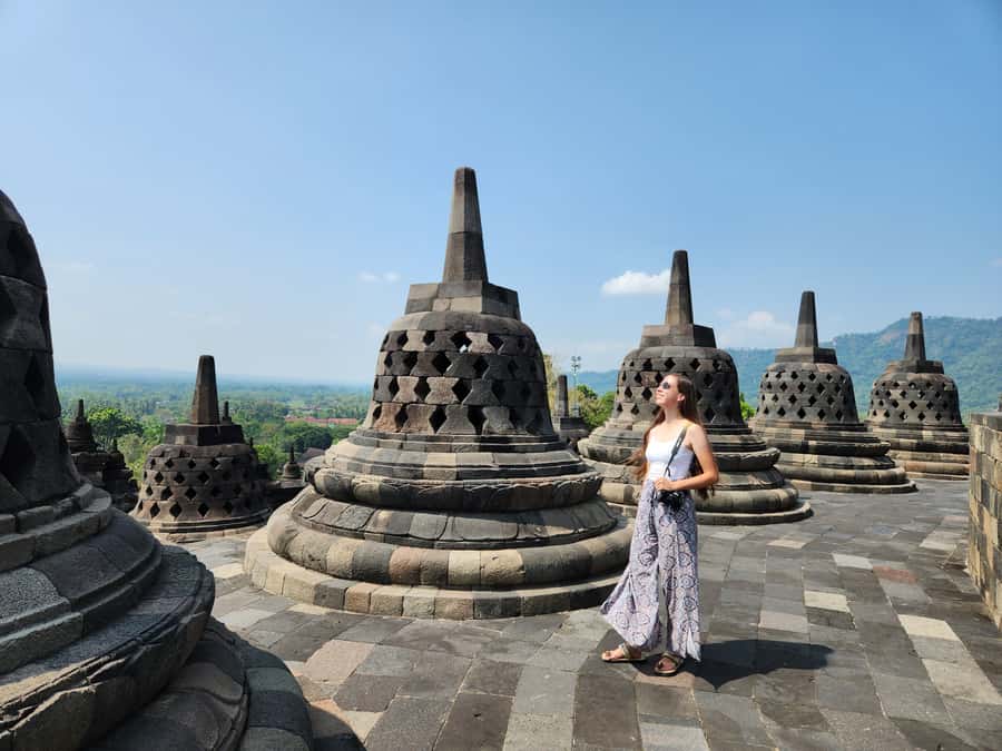 Yogyakarta: Borobudur Climb up & Prambanan Tour with Sunset - Price and Logistics: What $23 Gets You (and What You Still Might Pay)