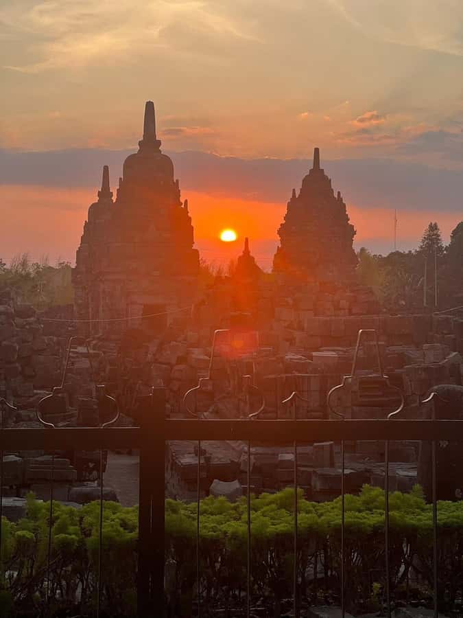 Yogyakarta: Borobudur ClimbUp (sunrise option) & Prambanan - Key highlights you’ll care about