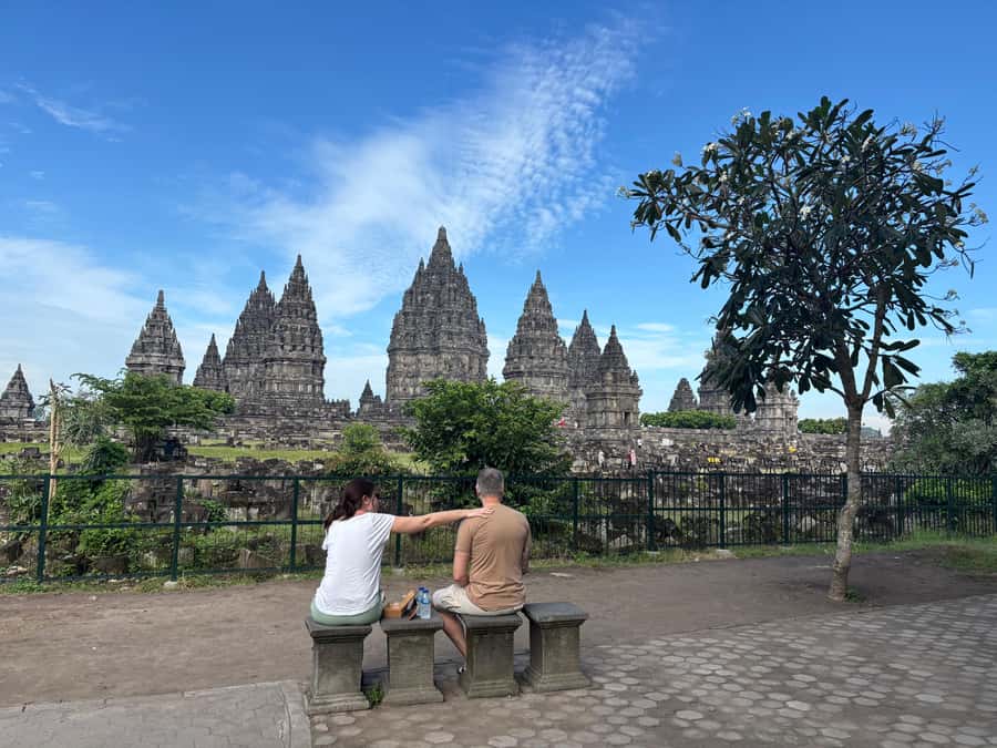 Yogyakarta: Borobudur ClimbUp (sunrise option) & Prambanan - Price and value: what $101 gets you in real terms