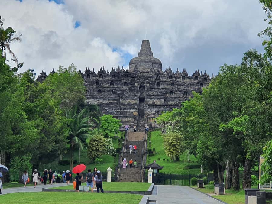 Yogyakarta: Borobudur, Merapi, Prambanan & Ramayana Ballet - A 12-Hour Temple, Volcano, and Ballet Day in Yogyakarta