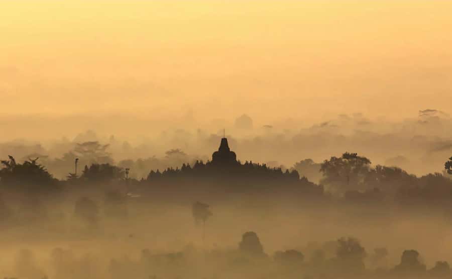 Yogyakarta: Borobudur & Prambanan Temple Tour with Tickets - Who should book this tour, and who should rethink it