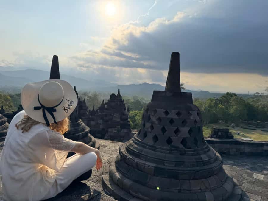 Yogyakarta: Borobudur Sunrise from setumbu hill ( climbup ) - Why the Borobudur Guide Changes Everything (Relief Meaning, Not Just Photos)