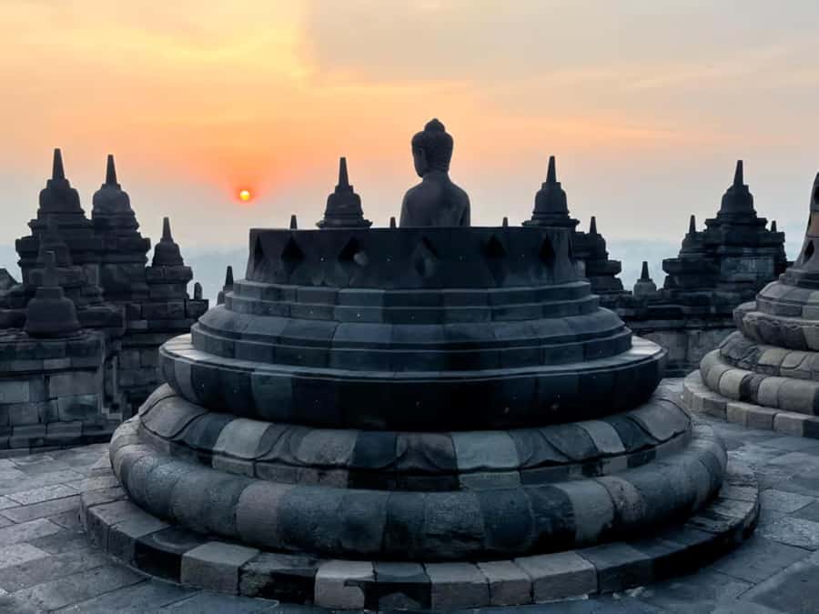 Yogyakarta: Borobudur Sunrise from setumbu hill ( climbup ) - Inside the Experience: What the Climb Feels Like and What You’ll Actually See