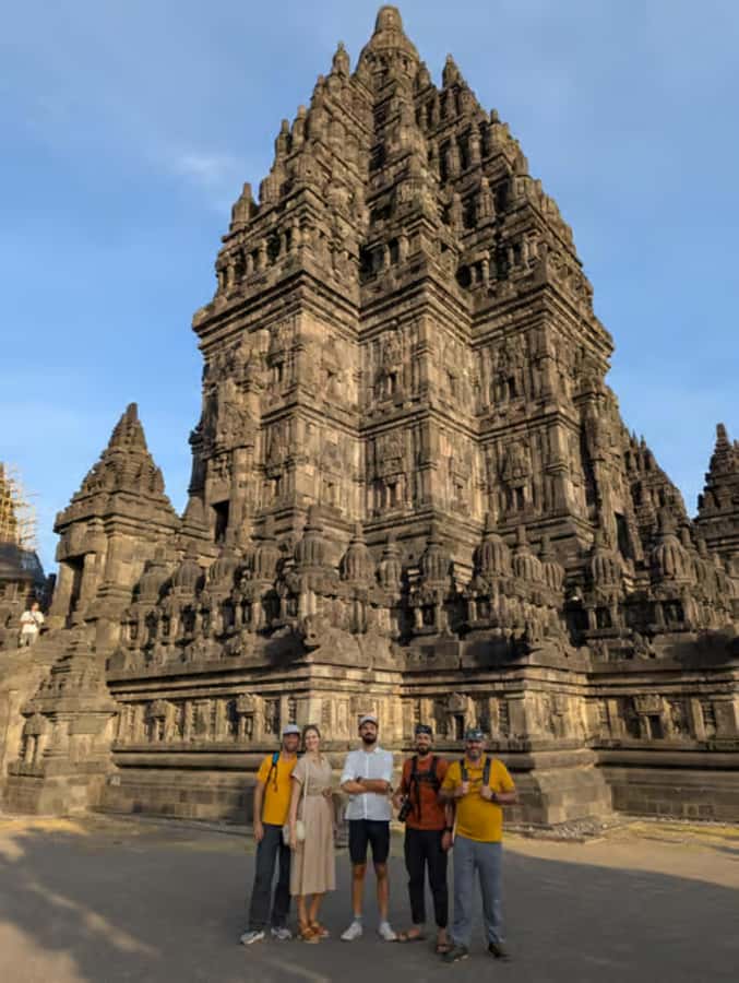 Yogyakarta: Borobudur Sunrise Inside Temple & Prambanan tour - First Light at Borobudur: Sunrise Options and What They Mean