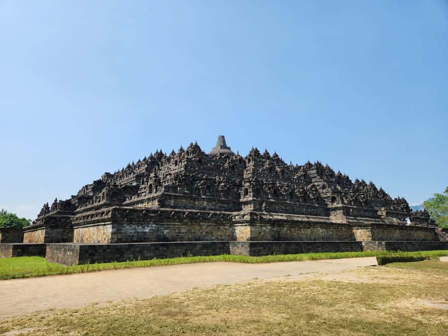 Yogyakarta: Borobudur Sunrise & Prambanan with Temples climb - Price and value: what $23 covers (and what you should budget for)