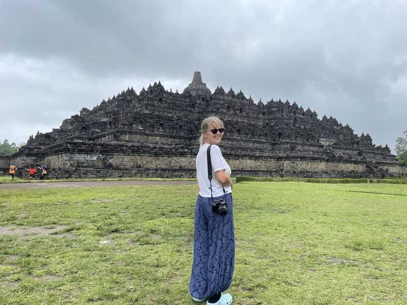 Yogyakarta: Borobudur Sunset Climb Up Shared Guided Tour - Small rules that actually matter on a temple visit