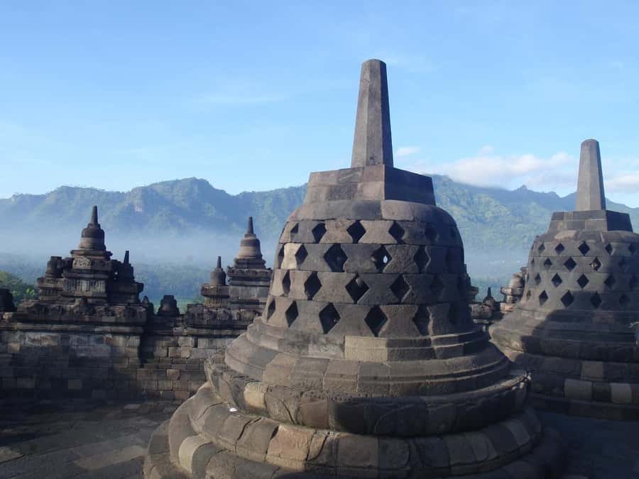 Yogyakarta: Borobudur Tour (guarantee climb up) & Prambanan - Getting from Yogyakarta: smooth transport, clear communication, and comfort