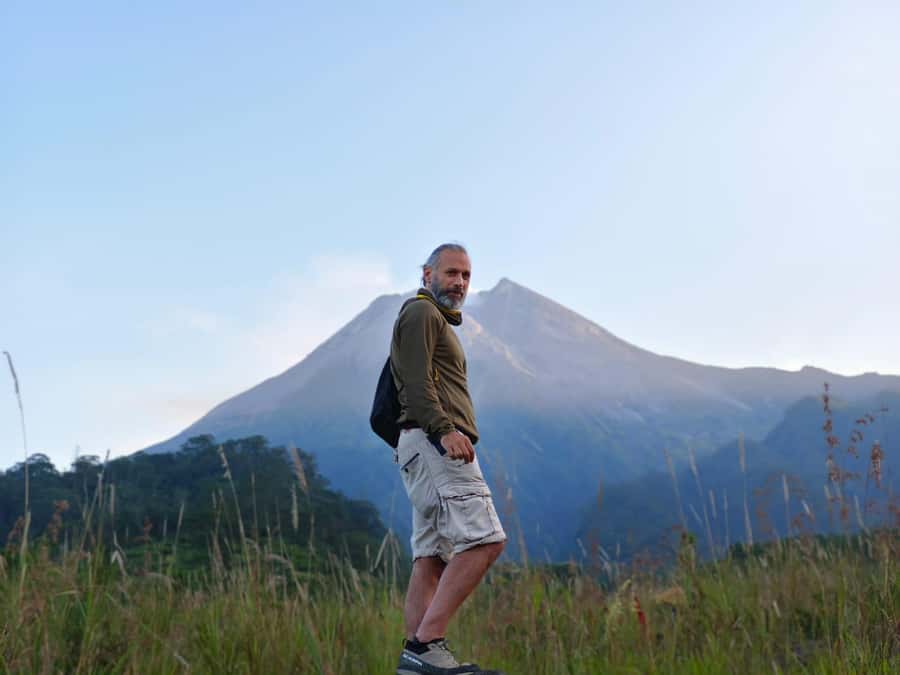 Yogyakarta : Borobudur(climb up temple) & sunrise mt merapi - Should you book this Borobudur and Merapi sunrise package?