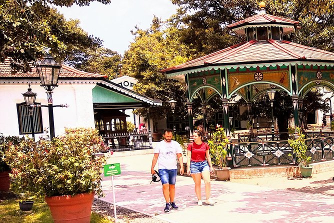 Yogyakarta City tour and Ijo Temple Sunset - Sonobudoyo Museum: wayang, keris, masks, and batik
