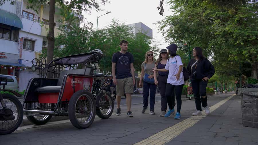 Yogyakarta : Colonial Heritage Guide Walking Tour - Tugu and Jalan Mangkubumi: starting with independence symbolism