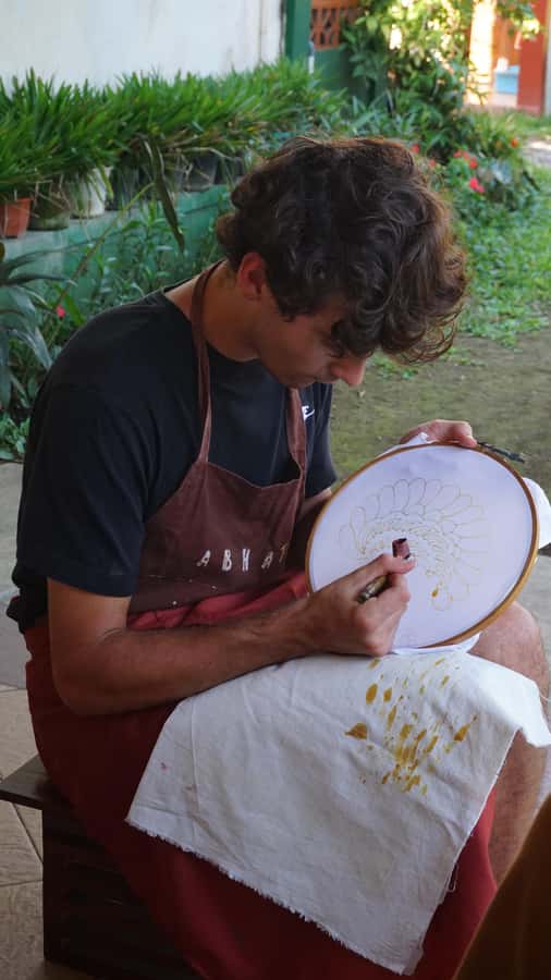 Yogyakarta: Contemporary Batik Workshop with Natural Dyeing - Wax-Resist Basics: Turning Lines into a Resist Map