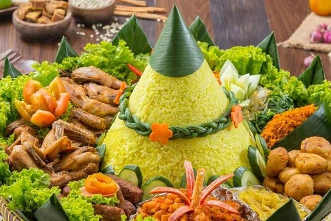 Yogyakarta Cooking Class and Market Tour - Hotel Pickup and the Traditional Market Where You Choose Spices