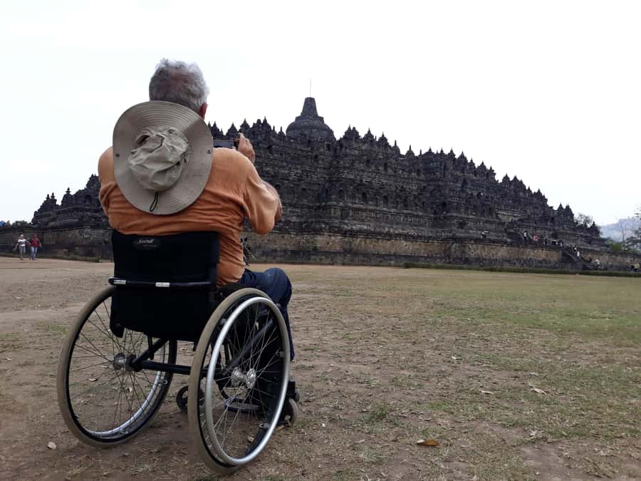 Yogyakarta Experience one day tour Borobudur and Prambanan - What’s not included: your budget checklist before you go