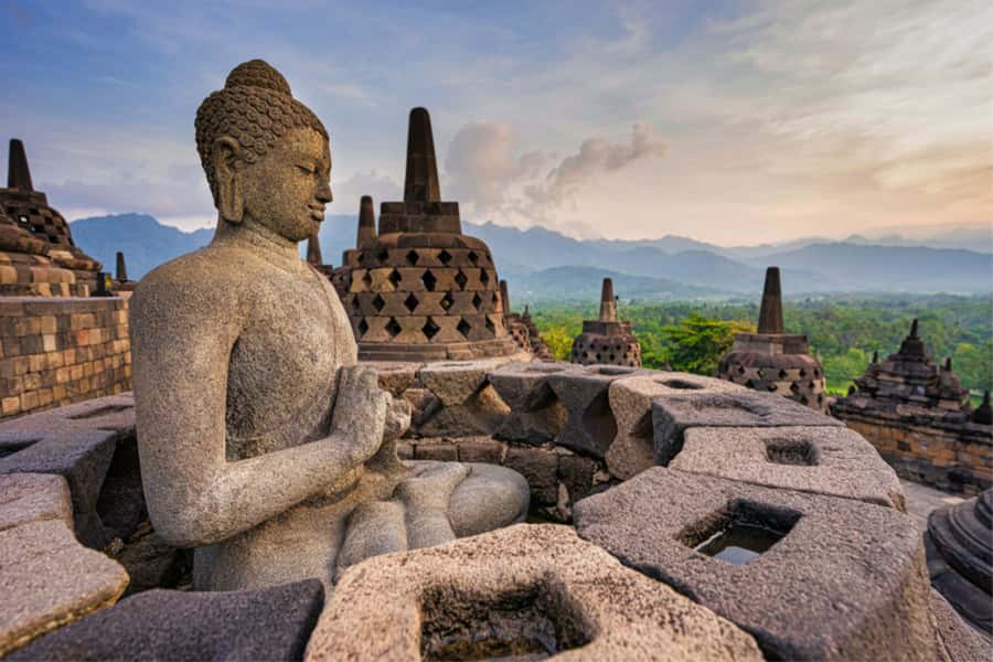 Yogyakarta: Joined or Private Tour to Borobudur & Prambanan - Guides You Can Actually Talk To
