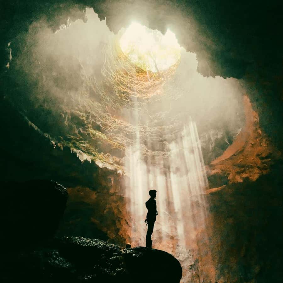 Yogyakarta: Jomblang Cave and Pindul Cave Tour - What you see down low: underground river and slow geology