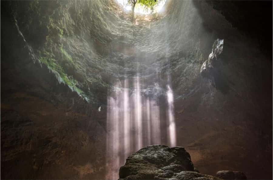 Yogyakarta: Jomblang Cave Day Trip with Pickup and Entry Fee - The Descent Day Gear: Slip-On Shoes, Boots, and Safety Checks