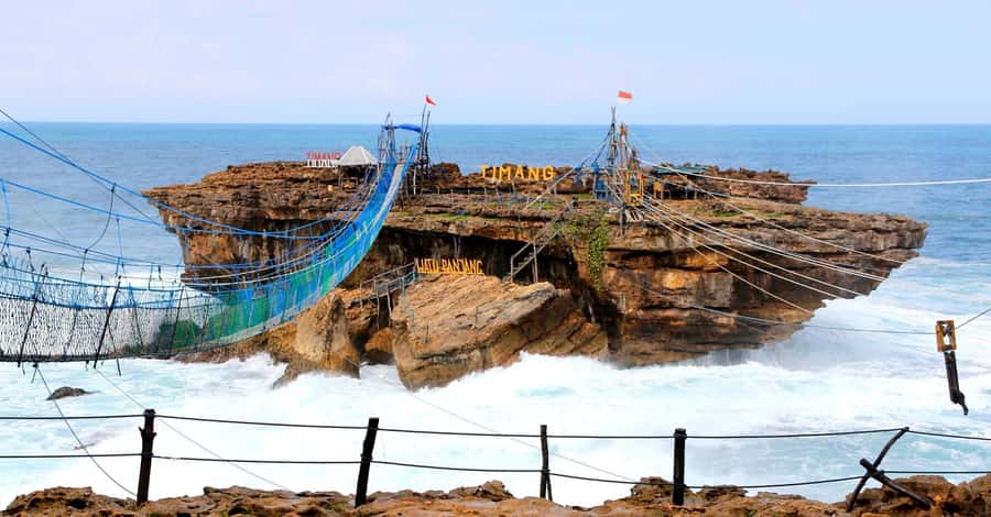 Yogyakarta: Jomblang Cave & Timang Beach - Lunch Reset Before Timang Beach