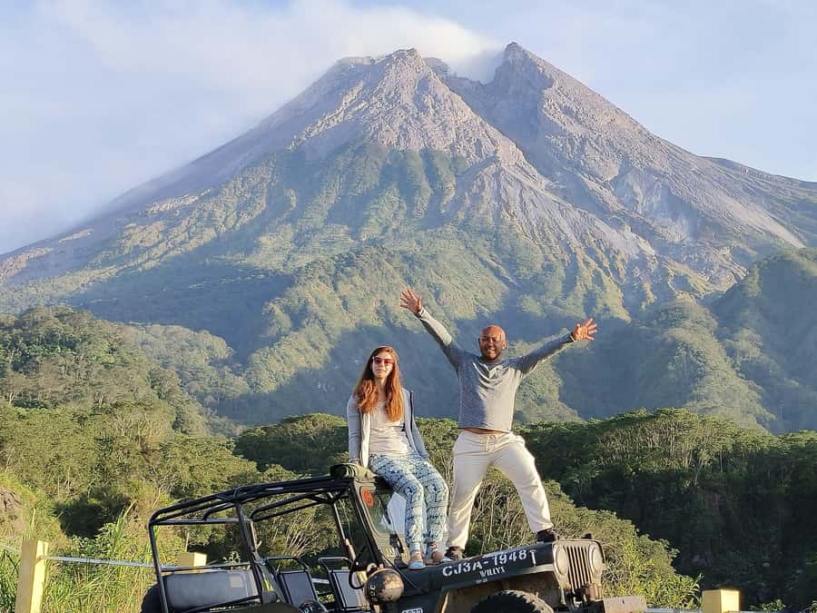 Yogyakarta : merapi sunrise, jomblang and pindul caves trip - Jomblang Cave Abseil: The Movie-Light Feeling of Heaven Rays