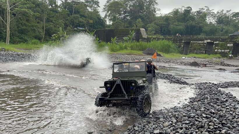 Yogyakarta: Mount Merapi Sunrise Safari Jeep Tour - What to Bring (and What to Avoid) for a More Comfortable Merapi Morning