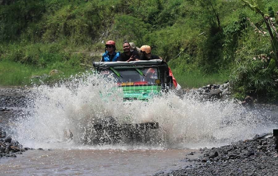 Yogyakarta: Mt. Merapi Sunrise, Jomblang & Pindul Cave Tours - Safety and Gear: The Small Stuff Adds Up