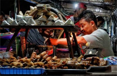 Yogyakarta: Night Walking and Street Food Tasting Tour - The Becak Ride: A Fun Way to See Yogya After Dark