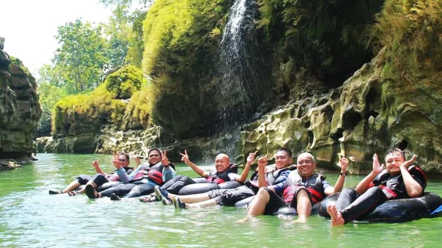 Yogyakarta: Pindul Cave Tubing and Oyo River Tubing - What’s included in the price (and how the value holds up)