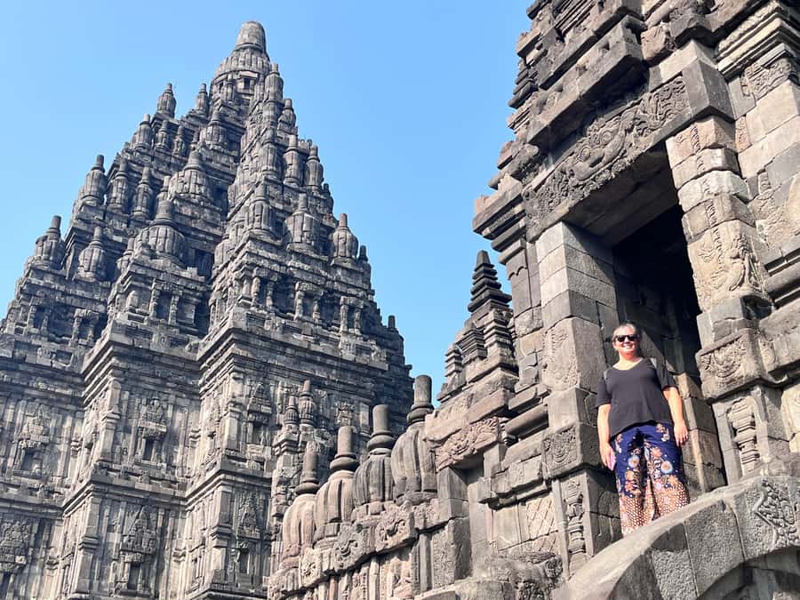 Yogyakarta : Prambanan early morning guided tour - Key highlights worth getting up for