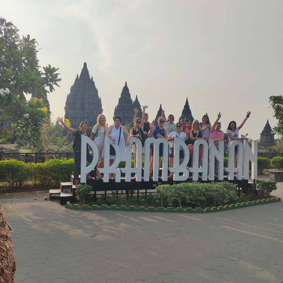 Yogyakarta: Prambanan Temple Afternoon Exploration - Entering Prambanan: What the Guide Changes Immediately