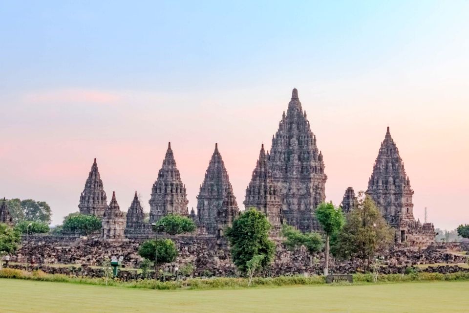 Yogyakarta: Prambanan Temple Afternoon Guided Tour - Afternoon timing at Prambanan: the light shift you should plan for