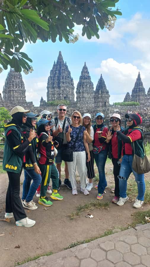 YOGYAKARTA - Prambanan Temple and Pindul Cave Adventure - Inside the Temple Complex: Reliefs, Religion, and a Useful Local Guide Option