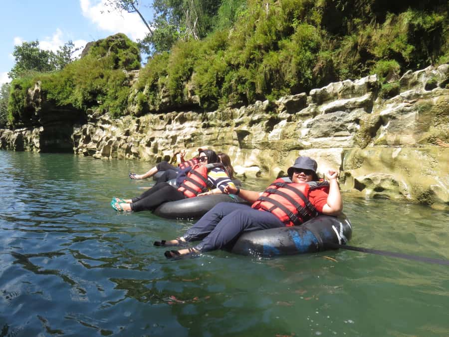 YOGYAKARTA - Prambanan Temple and Pindul Cave Adventure - Timing and Transport: The Comfort Factor in Yogyakarta