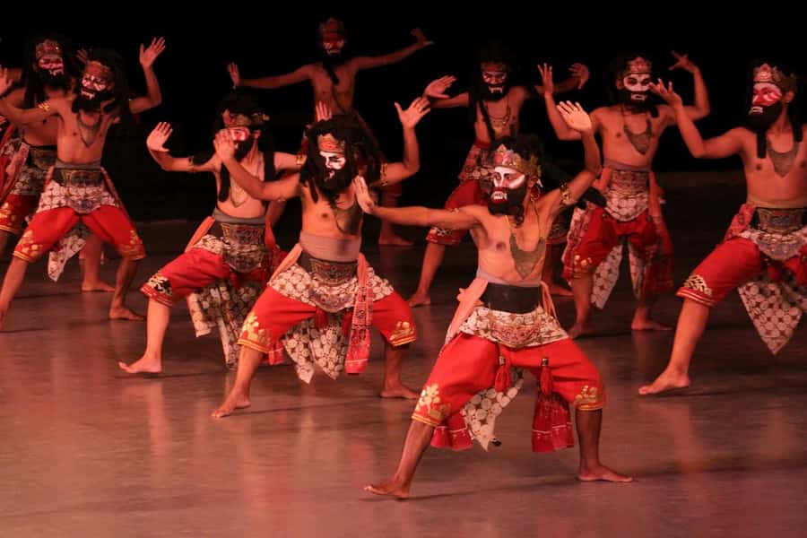 yogyakarta : prambanan temple sunset and ramayana ballet - Tickets you pay separately: what the prices mean for your budget