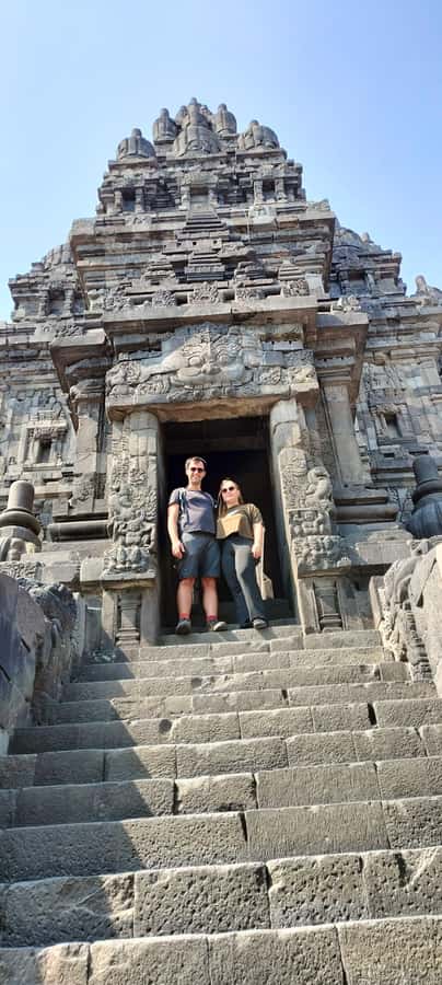 Yogyakarta : prambanan temple sunset with expert local guide - The temple walkthrough: what you should expect to see and do