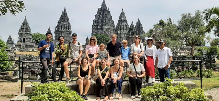 Yogyakarta : prambanan temple sunset with expert local guide - A local guide turns carvings into stories you can see