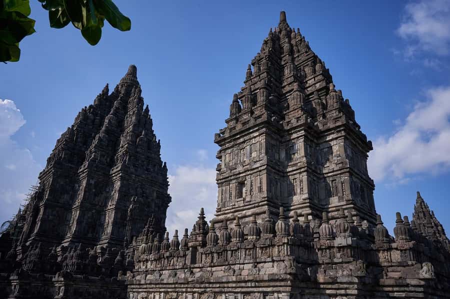 Yogyakarta: Prambanan Tour, Sukuh Temple & Tea Plantation - Prambanan: Indonesia’s biggest Hindu temple and what to look for