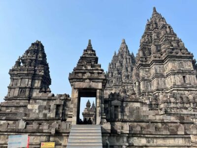Yogyakarta: Prambanan Tour, Sukuh Temple & Tea Plantation - Pickup, transport, and the value of a driver who can handle traffic