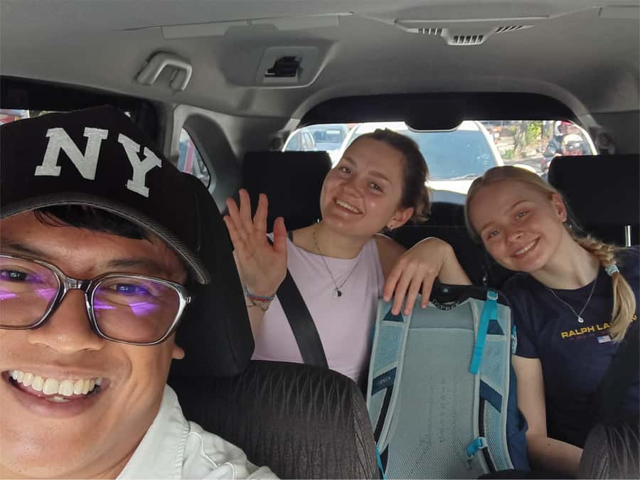 Yogyakarta: Private Car Charter with Driver - Prambanan: the temple stop that moves fast, even when you linger